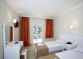 Summer in Garden Suites & Beach Hotel 4