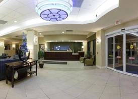 Holiday Inn Express & Suites CLEARWATER/US 19 N by IHG 2