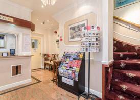 Earl's Court Rooms 2