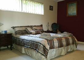 Hilltop Hideaway 5
