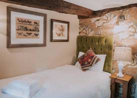 The Falkland Arms 2