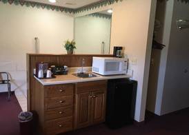 Baymont by Wyndham Mount Vernon Renfro Valley 4