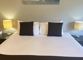 The Byron Beachcomber 4