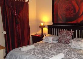 Old Mill Lodge, Seasonal Working Ostrich Farm & Restaurant, Oudtshoorn 3