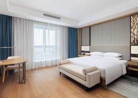 Courtyard by Marriott Hangzhou West 5