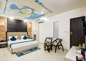 HOTEL AERO HOMESTAY 4