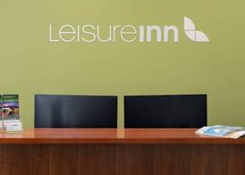 Leisure Inn Spires 2