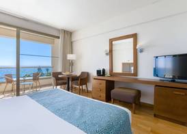 Golden Bay Beach Hotel 3