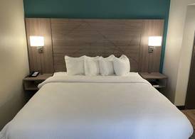Best Western Fishkill Inn & Suites 5