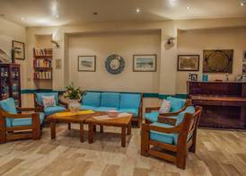 Hotel Sandalyon 3