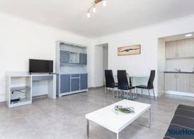 Acapulco Apartments 5