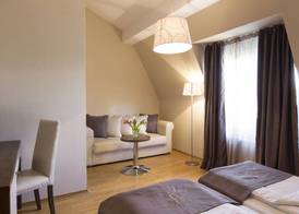 Empress Boutique Hotel 4