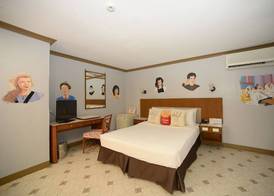The Golden Pine Hotel 4