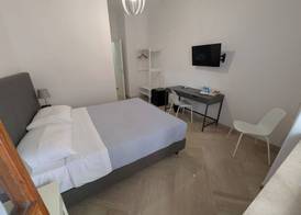 Napoli City Inn 5
