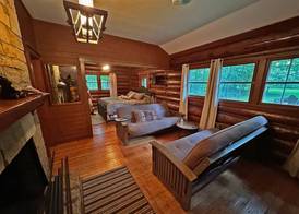 White Pines Lodge 4