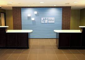 Holiday Inn Express & Suites WICHITA NORTHEAST by IHG 2