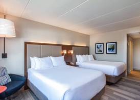 Holiday Inn Express HAUPPAUGE-LONG ISLAND by IHG 4