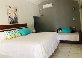 Airport Beach Hotel 4