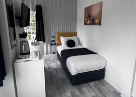 Charnwood Regency Guest House 4