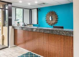 Econo Lodge Palm Coast Central 2