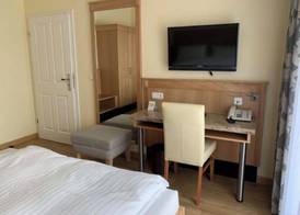 Apartment Hotel KRAL - BUSINESS HOTEL & SERVICED APARTMENTS 4