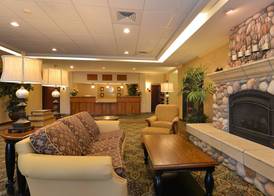 Comfort Inn & Suites McMinnville Wine Country 2