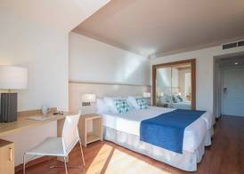 Hotel Costa Málaga - Adults Recommended - by Pierre & Vacances 4