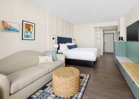 Holiday Inn Resort LUMINA ON WRIGHTSVILLE BEACH by IHG 2