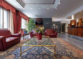 Hotel Crivi's 2