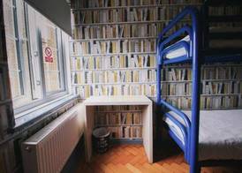 London Backpackers Youth Hostel 18 - 35 Years Old Only 2