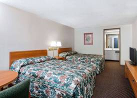 Knights Inn Pittston 4