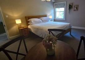 The Buck Hotel 3