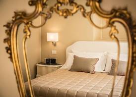 Palazzo Dessy Historic House 2