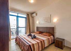 Seashells Self Catering Apartment by Getaways Malta 2