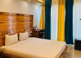 Mak Hotel 5