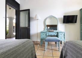 Hotel Boutique Naura Centro 5