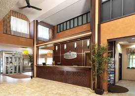 Crystal Inn Hotel & Suites - Salt Lake City 2
