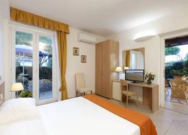 Hotel Villa Smeraldo 3
