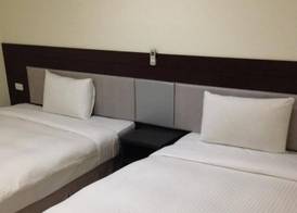 Big Bear Hotel 4