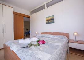 Budget Village Apartments - Porto Letizia 5