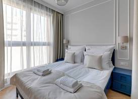 Aura - Riverside & Parking by Downtown Apartments 3