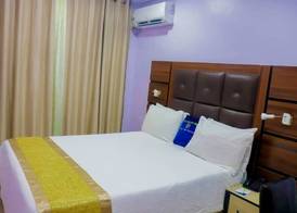 Golden Tulip Evergreen Hotel - Rivotel 4