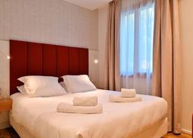 HOTEL SAINT ROCH 5