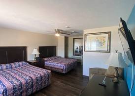 La Hacienda Hotel 5