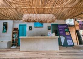 Mad Monkey Hostel Nacpan Beach 4