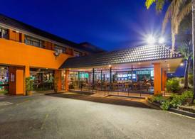 Markets Hotel 3