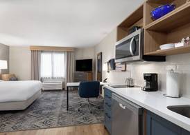 Candlewood Suites MOBILE-DOWNTOWN by IHG 3