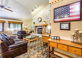 AmericInn by Wyndham Hampton 2