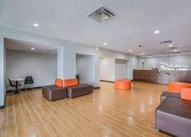 OYO Hotel Orlando Airport 4
