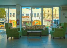 Nagi Beach Hotel 3